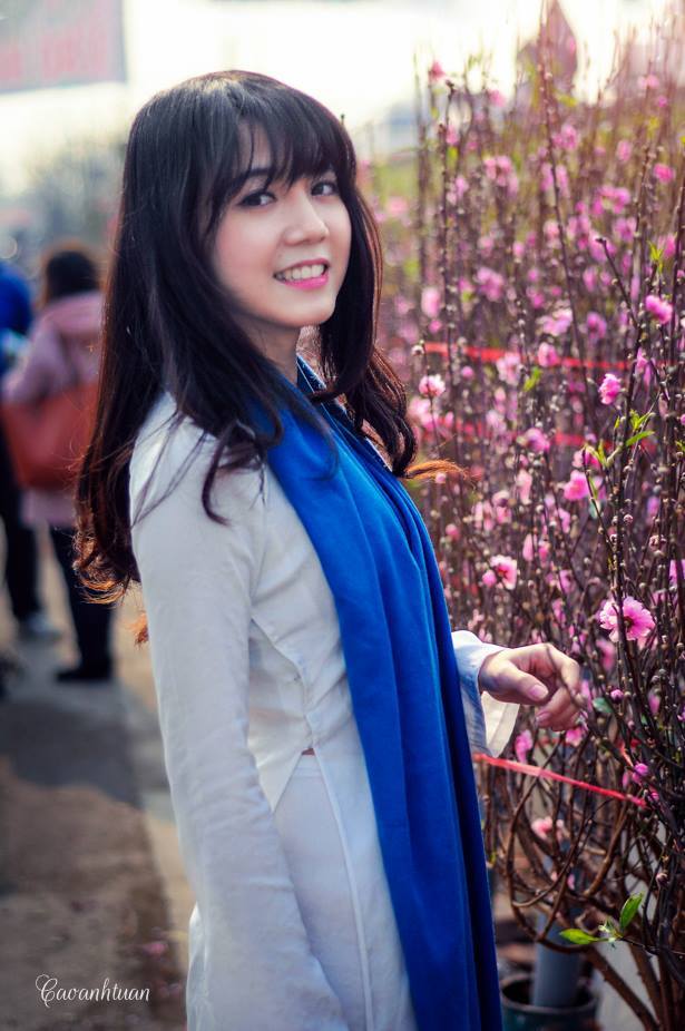《聊斋之千年令狐三姐妹》在线